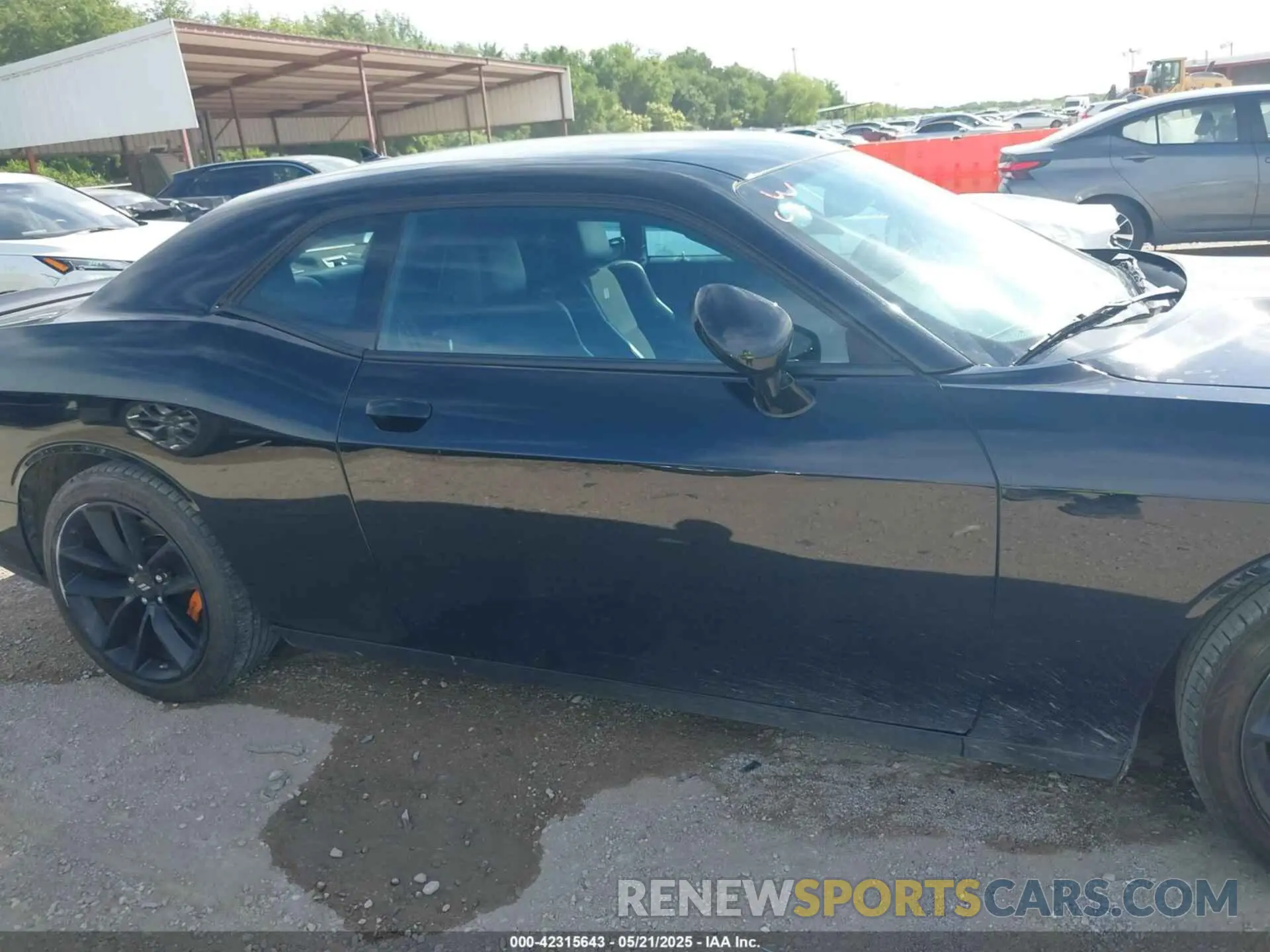 13 Фотография поврежденного автомобиля 2C3CDZJGXNH242352 DODGE CHALLENGER 2022