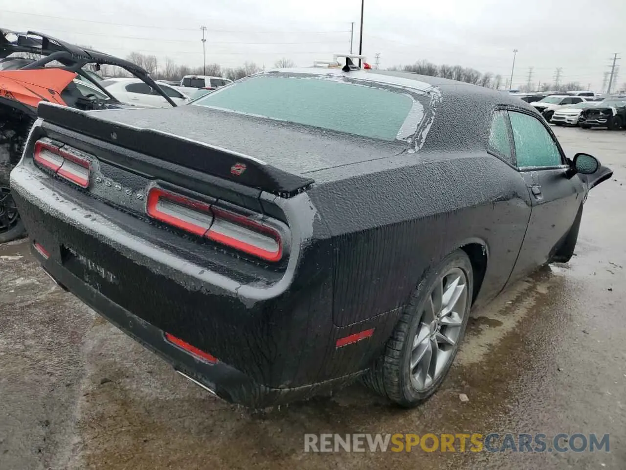 3 Фотография поврежденного автомобиля 2C3CDZKG2NH118574 DODGE CHALLENGER 2022