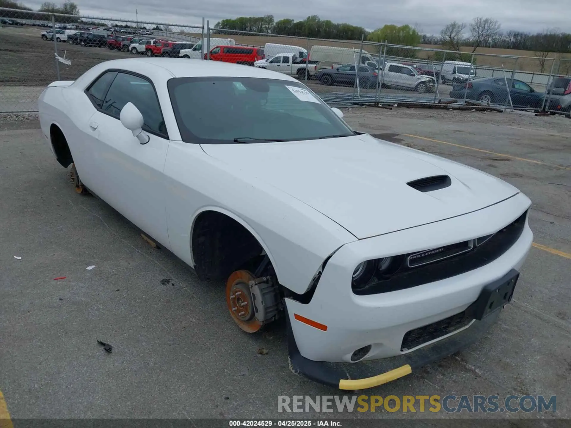 17 Photograph of a damaged car 2C3CDZKG5NH205854 DODGE CHALLENGER 2022