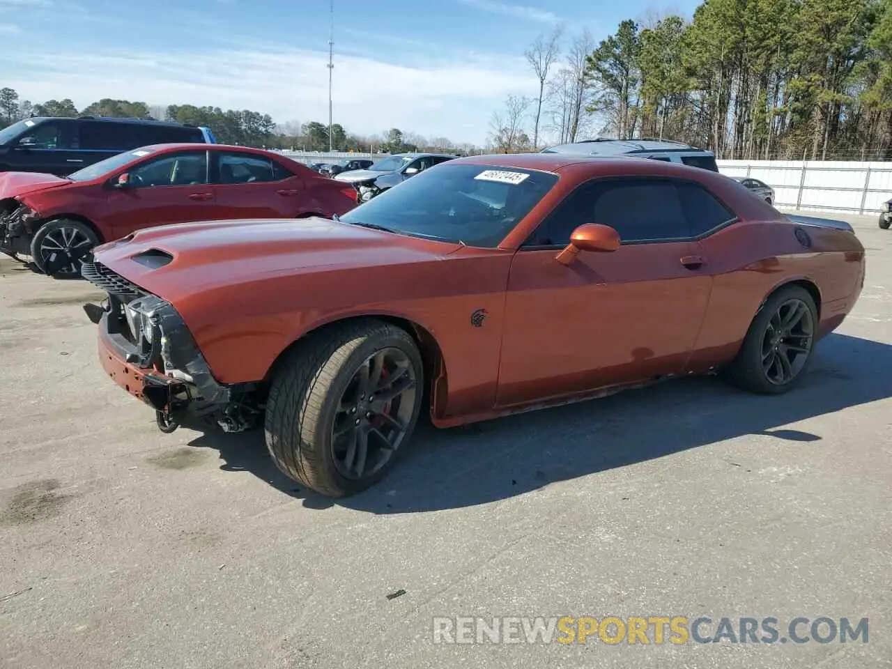 1 Photograph of a damaged car 2C3CDZL99NH195703 DODGE CHALLENGER 2022