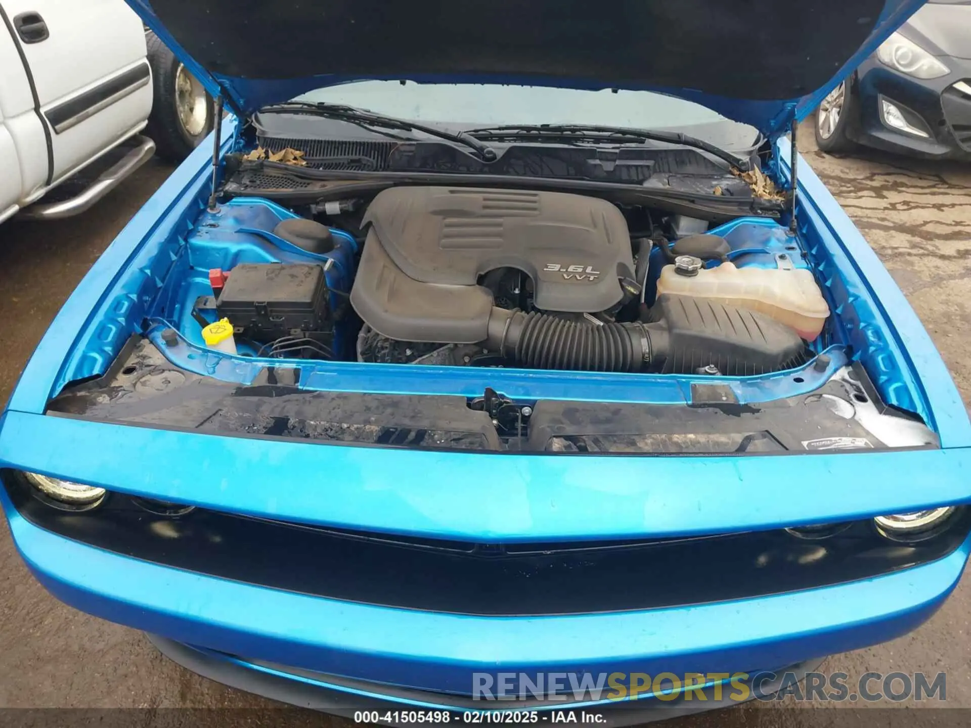 10 Photograph of a damaged car 2C3CDZAG0PH568213 DODGE CHALLENGER 2023