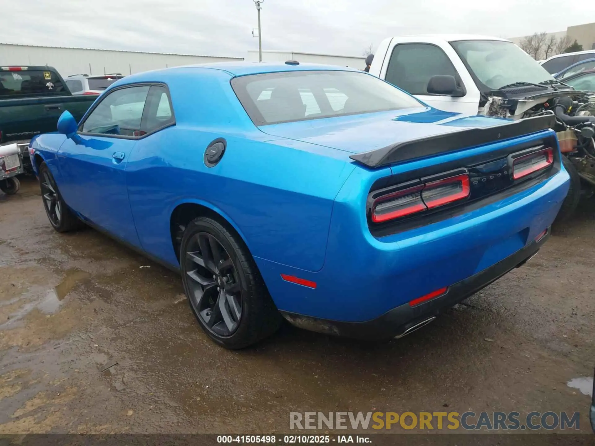 3 Photograph of a damaged car 2C3CDZAG0PH568213 DODGE CHALLENGER 2023