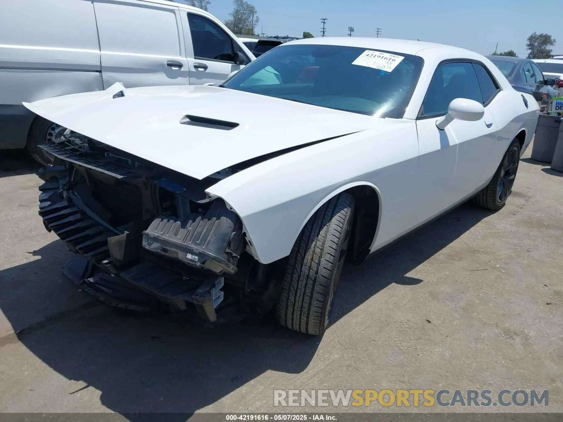 2 Photograph of a damaged car 2C3CDZAG5PH568191 DODGE CHALLENGER 2023