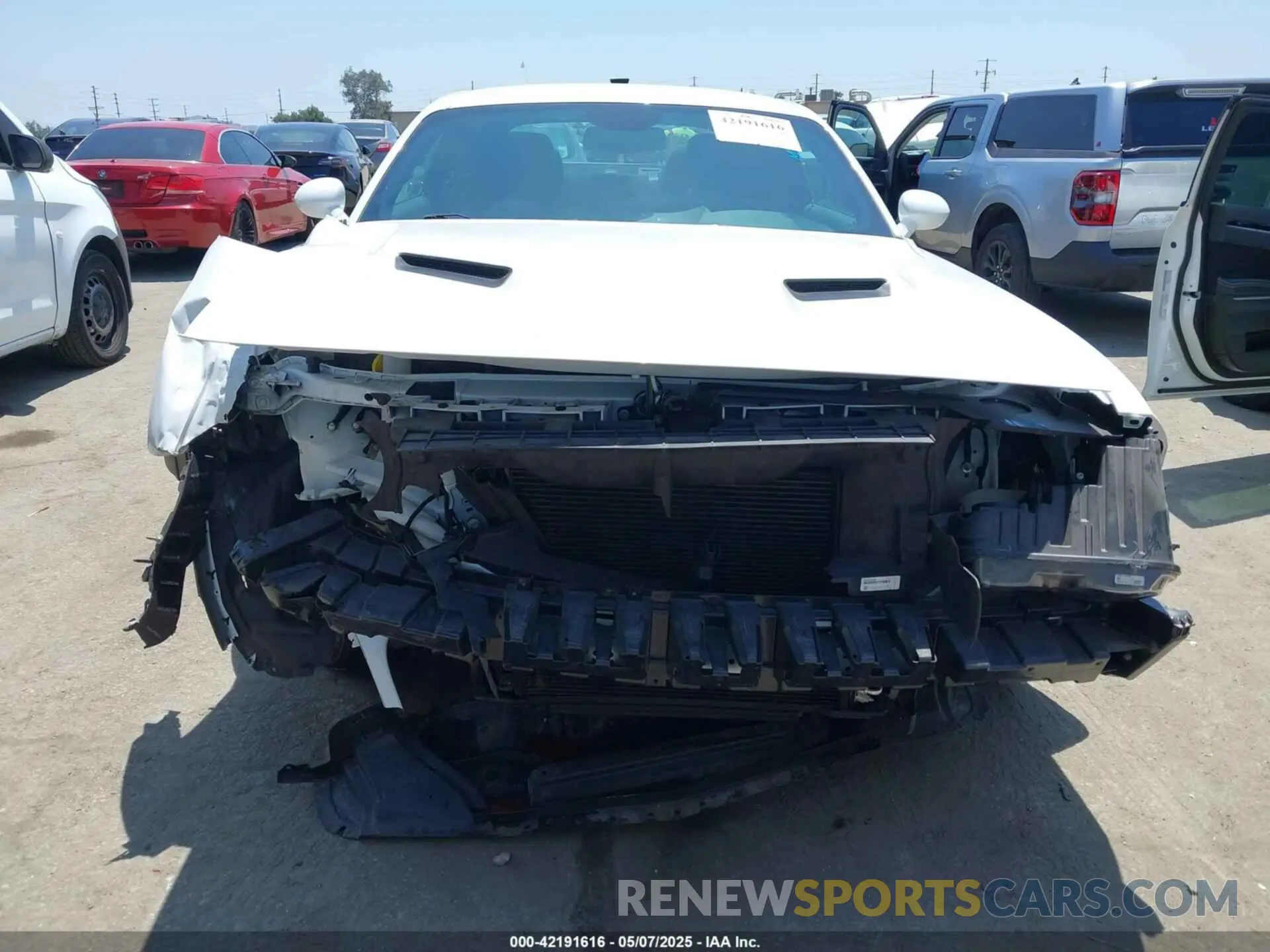 6 Photograph of a damaged car 2C3CDZAG5PH568191 DODGE CHALLENGER 2023