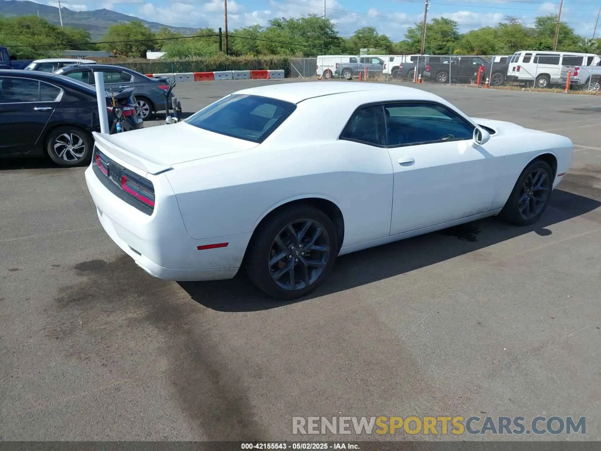 4 Photograph of a damaged car 2C3CDZAG5PH597416 DODGE CHALLENGER 2023