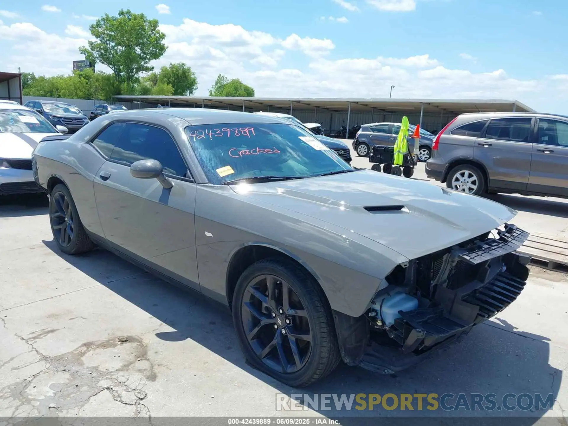 1 Фотография поврежденного автомобиля 2C3CDZAG5PH637851 DODGE CHALLENGER 2023