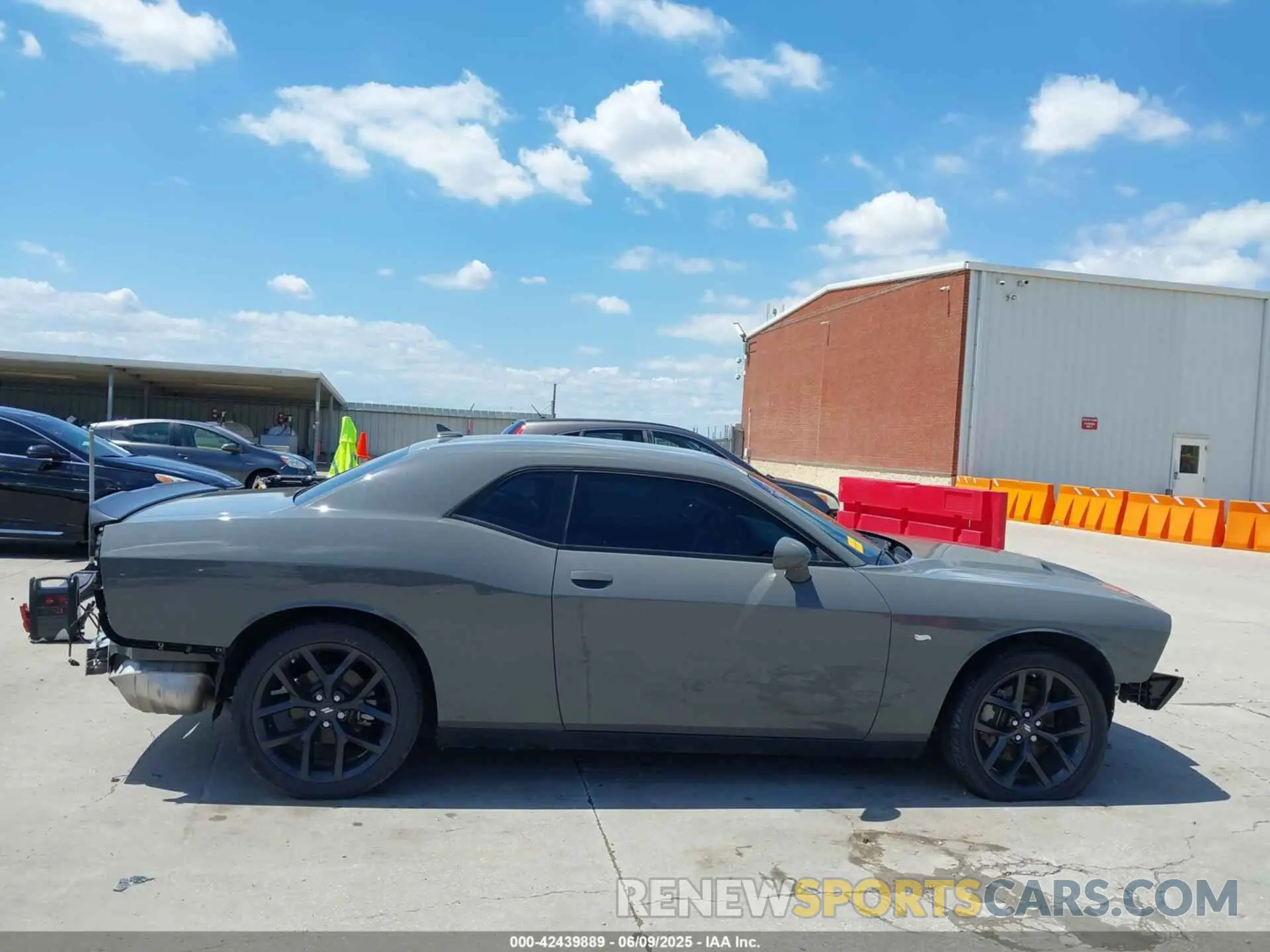 14 Фотография поврежденного автомобиля 2C3CDZAG5PH637851 DODGE CHALLENGER 2023