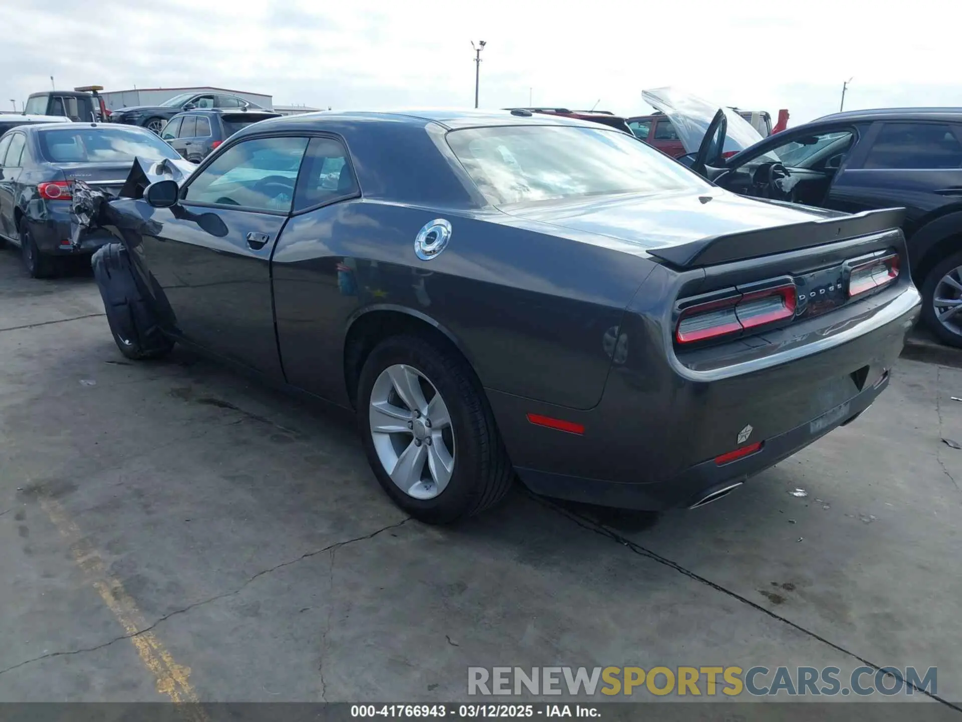 3 Фотография поврежденного автомобиля 2C3CDZAG7PH573957 DODGE CHALLENGER 2023