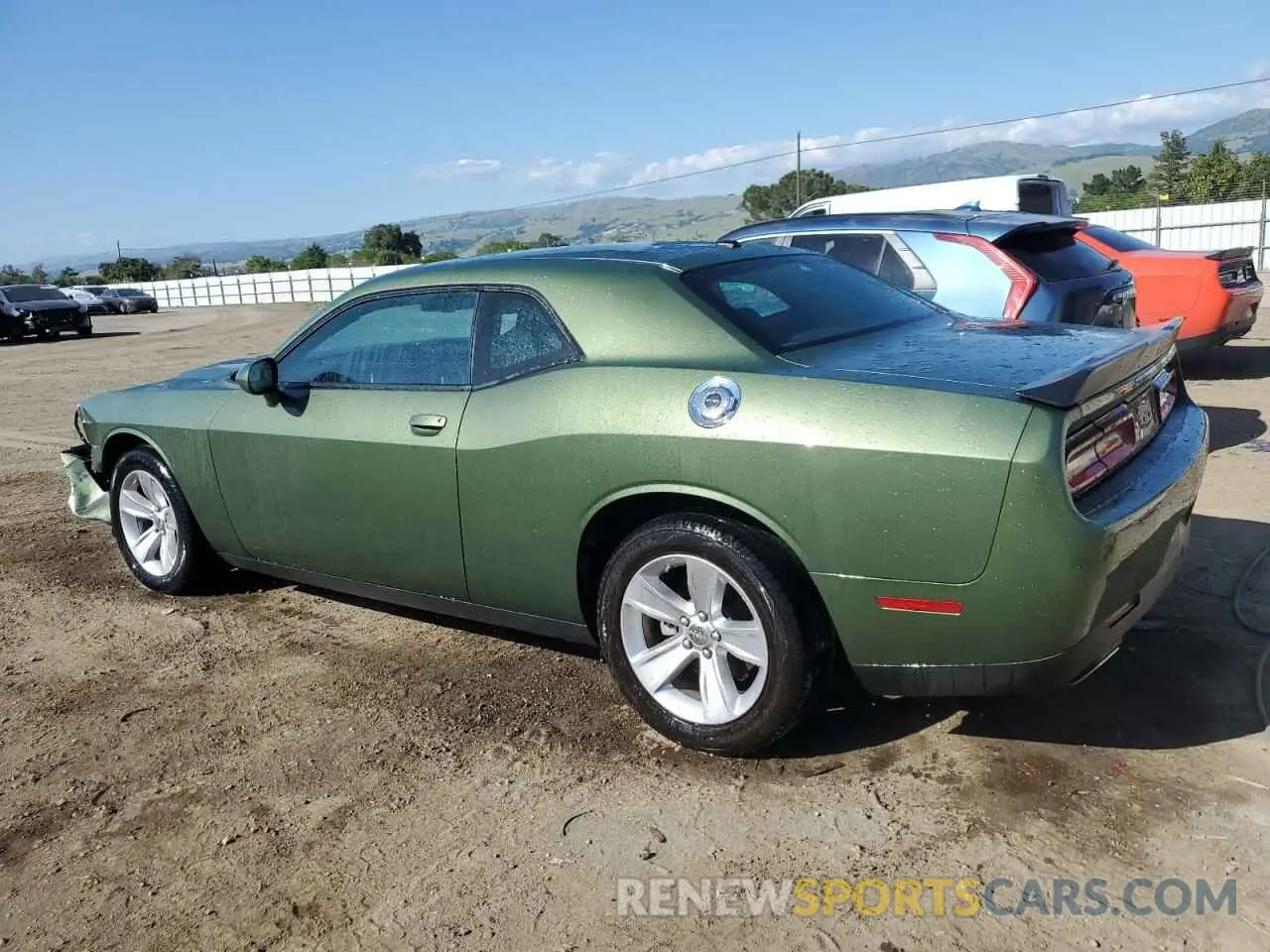 2 Фотография поврежденного автомобиля 2C3CDZAG8PH507482 DODGE CHALLENGER 2023