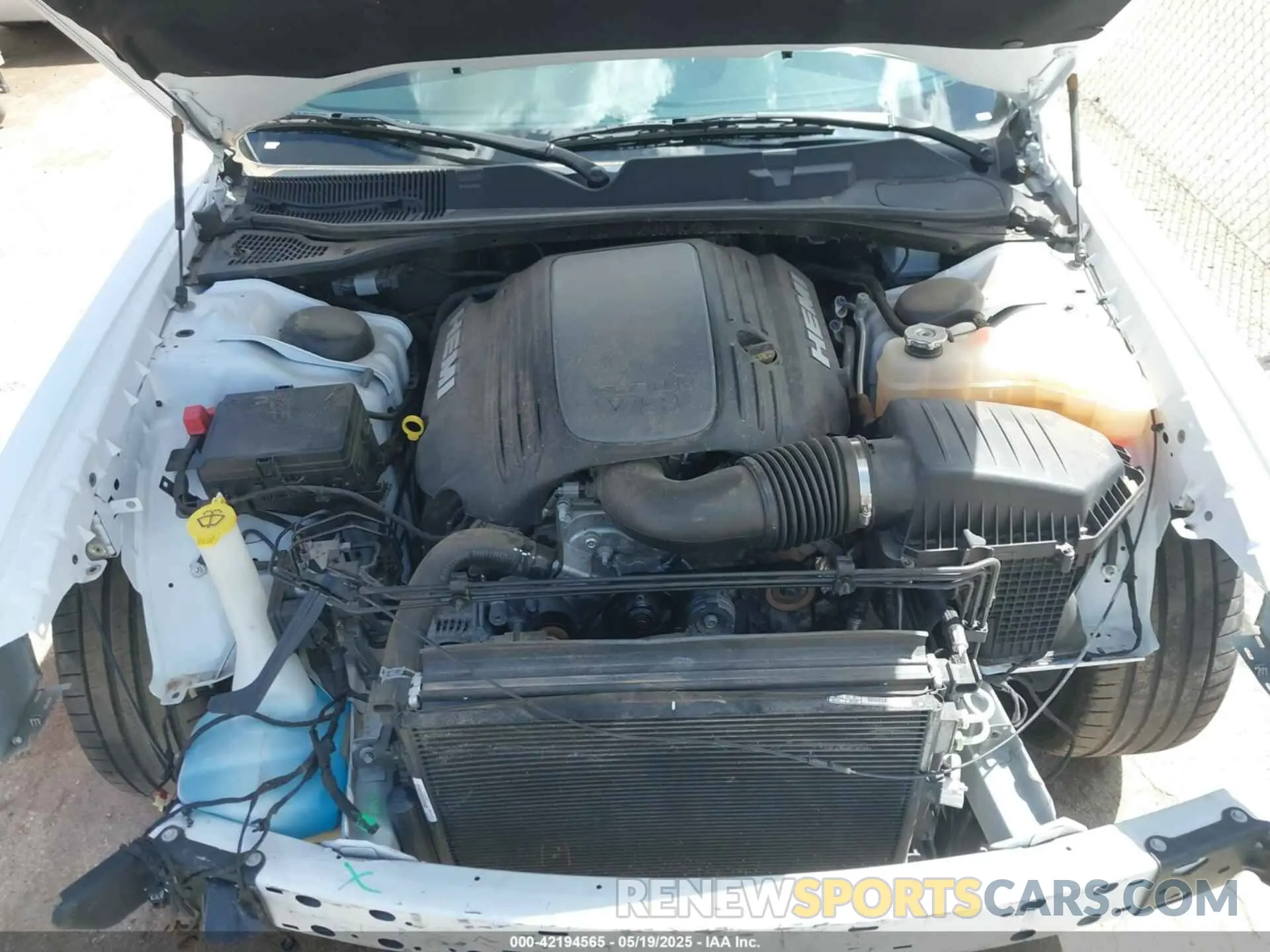 10 Photograph of a damaged car 2C3CDZBT1PH545678 DODGE CHALLENGER 2023
