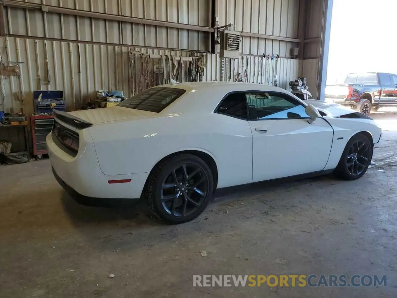3 Photograph of a damaged car 2C3CDZBT1PH658188 DODGE CHALLENGER 2023