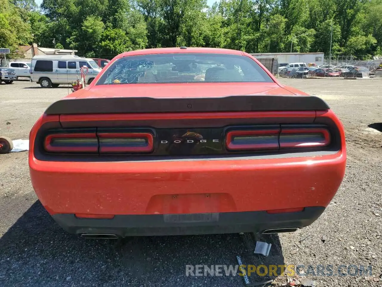 6 Photograph of a damaged car 2C3CDZBT3PH525786 DODGE CHALLENGER 2023