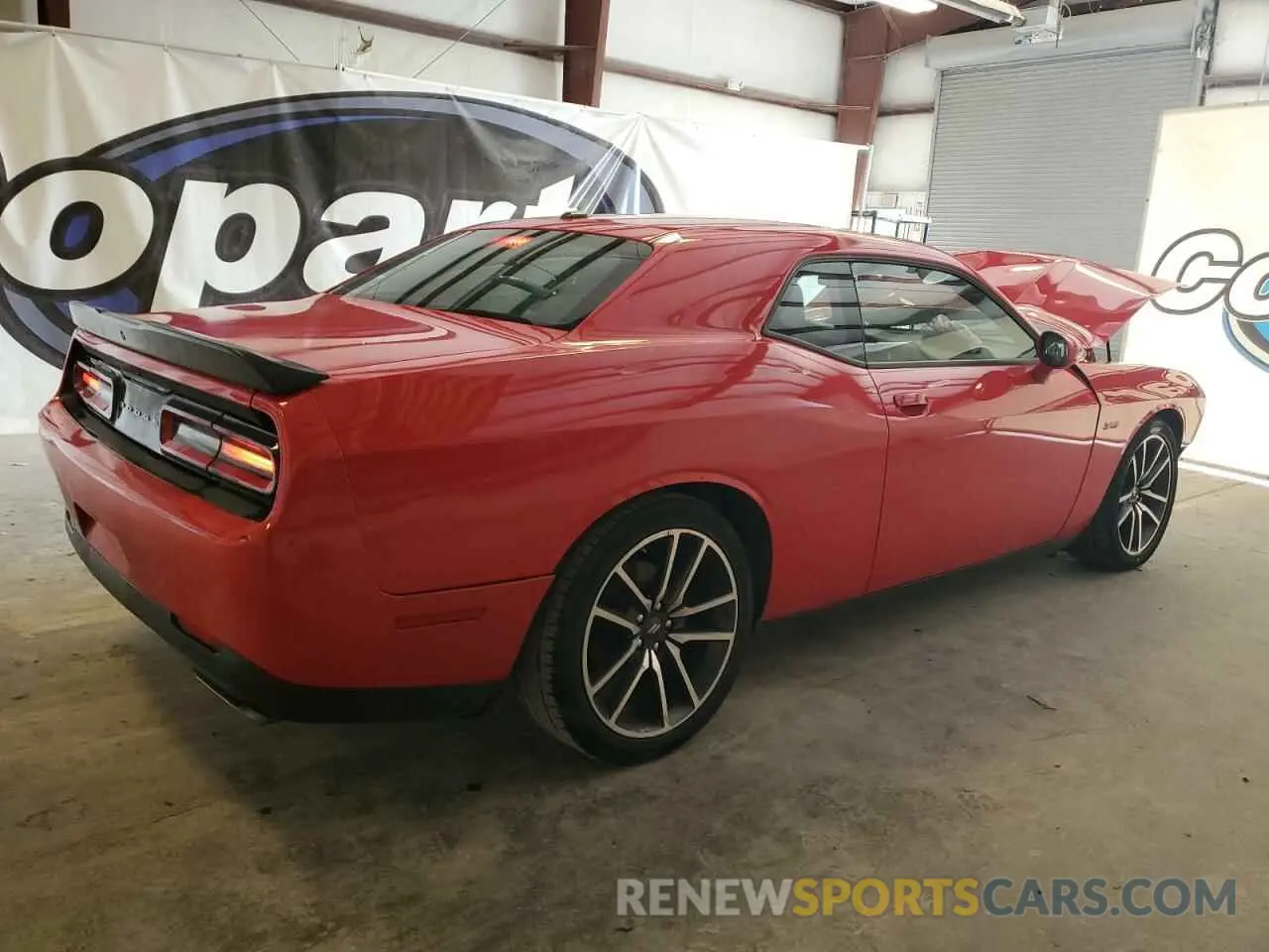 3 Photograph of a damaged car 2C3CDZBT3PH543575 DODGE CHALLENGER 2023
