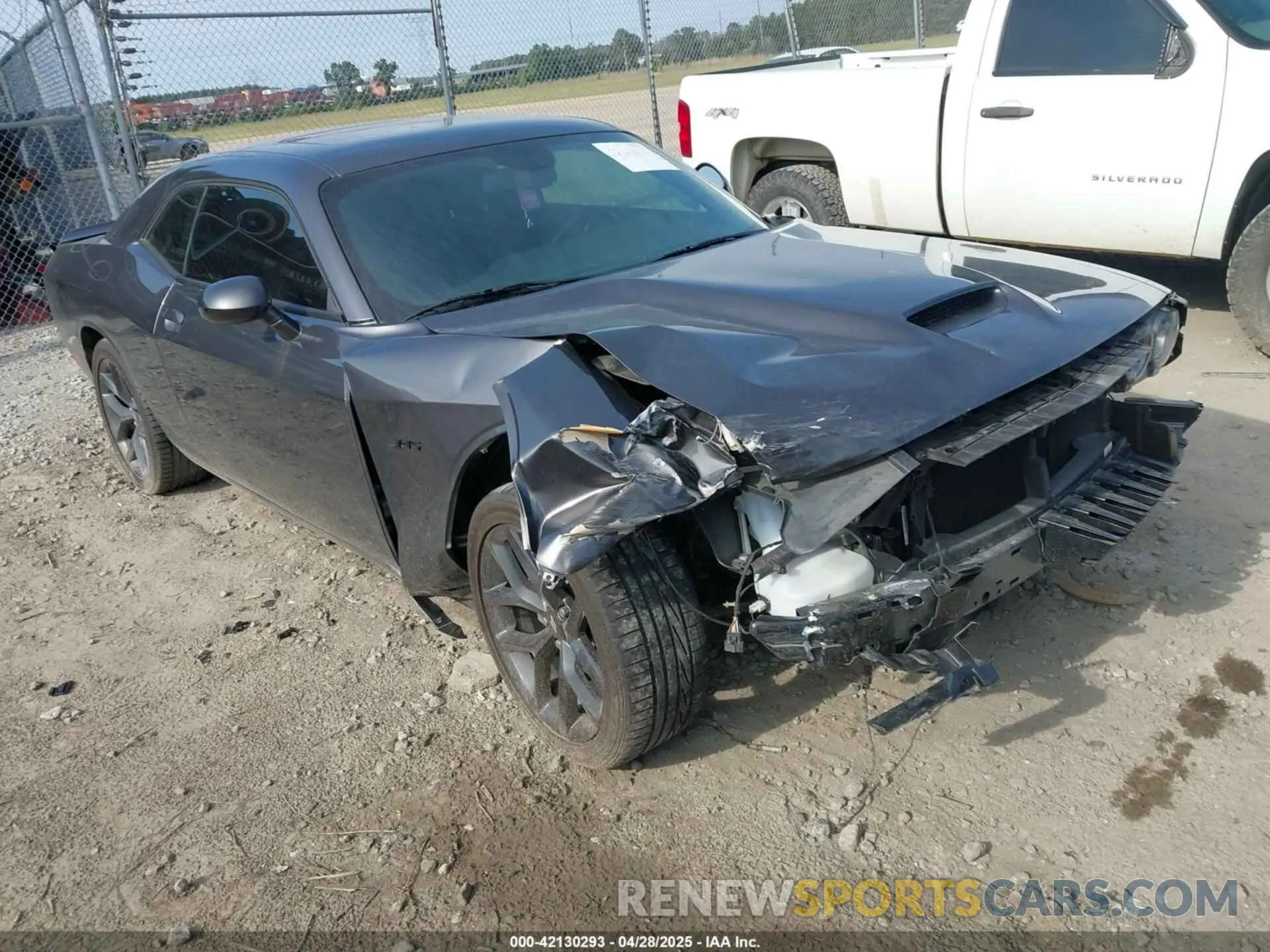 1 Photograph of a damaged car 2C3CDZBT3PH562403 DODGE CHALLENGER 2023