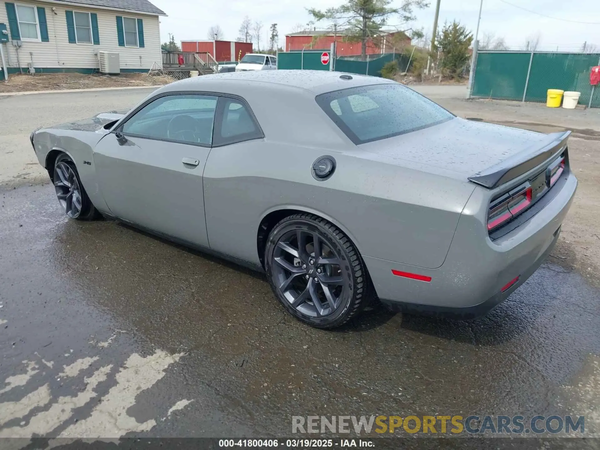 3 Photograph of a damaged car 2C3CDZBT4PH611303 DODGE CHALLENGER 2023
