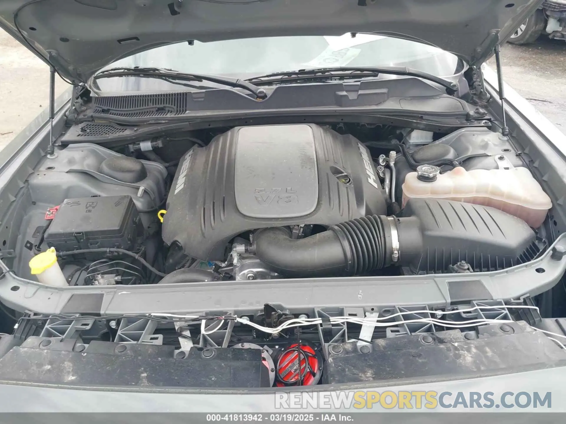 10 Фотография поврежденного автомобиля 2C3CDZBT7PH696010 DODGE CHALLENGER 2023