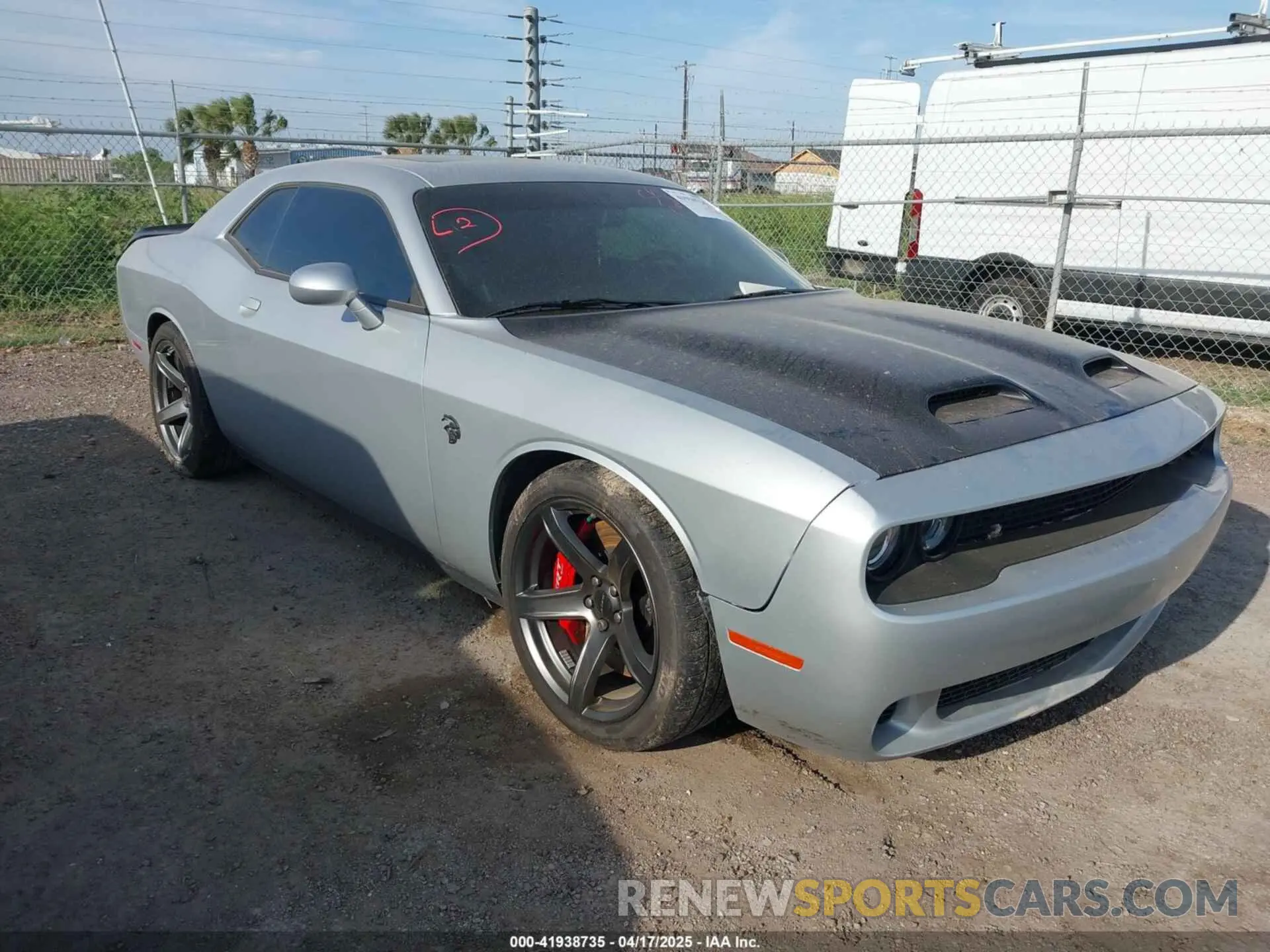 1 Photograph of a damaged car 2C3CDZC92PH525586 DODGE CHALLENGER 2023