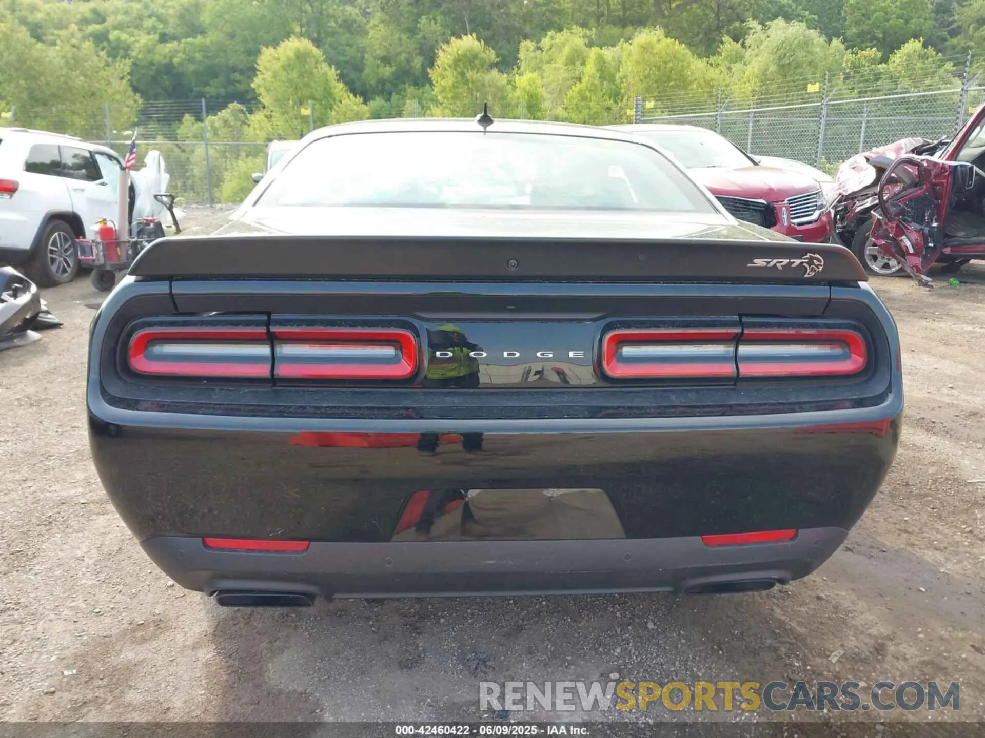 17 Photograph of a damaged car 2C3CDZC92PH558586 DODGE CHALLENGER 2023