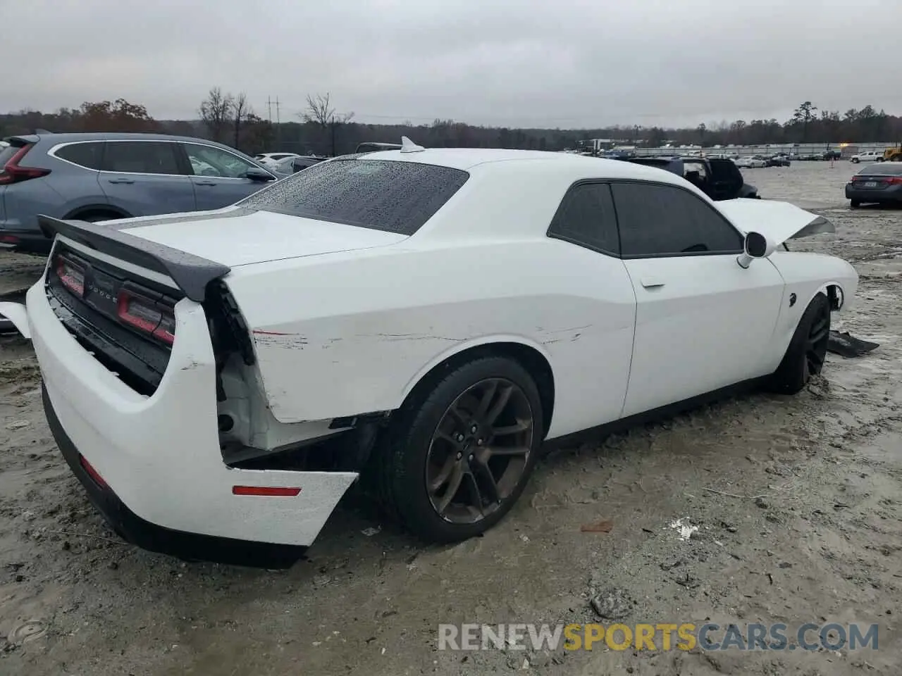 3 Фотография поврежденного автомобиля 2C3CDZC95PH581621 DODGE CHALLENGER 2023