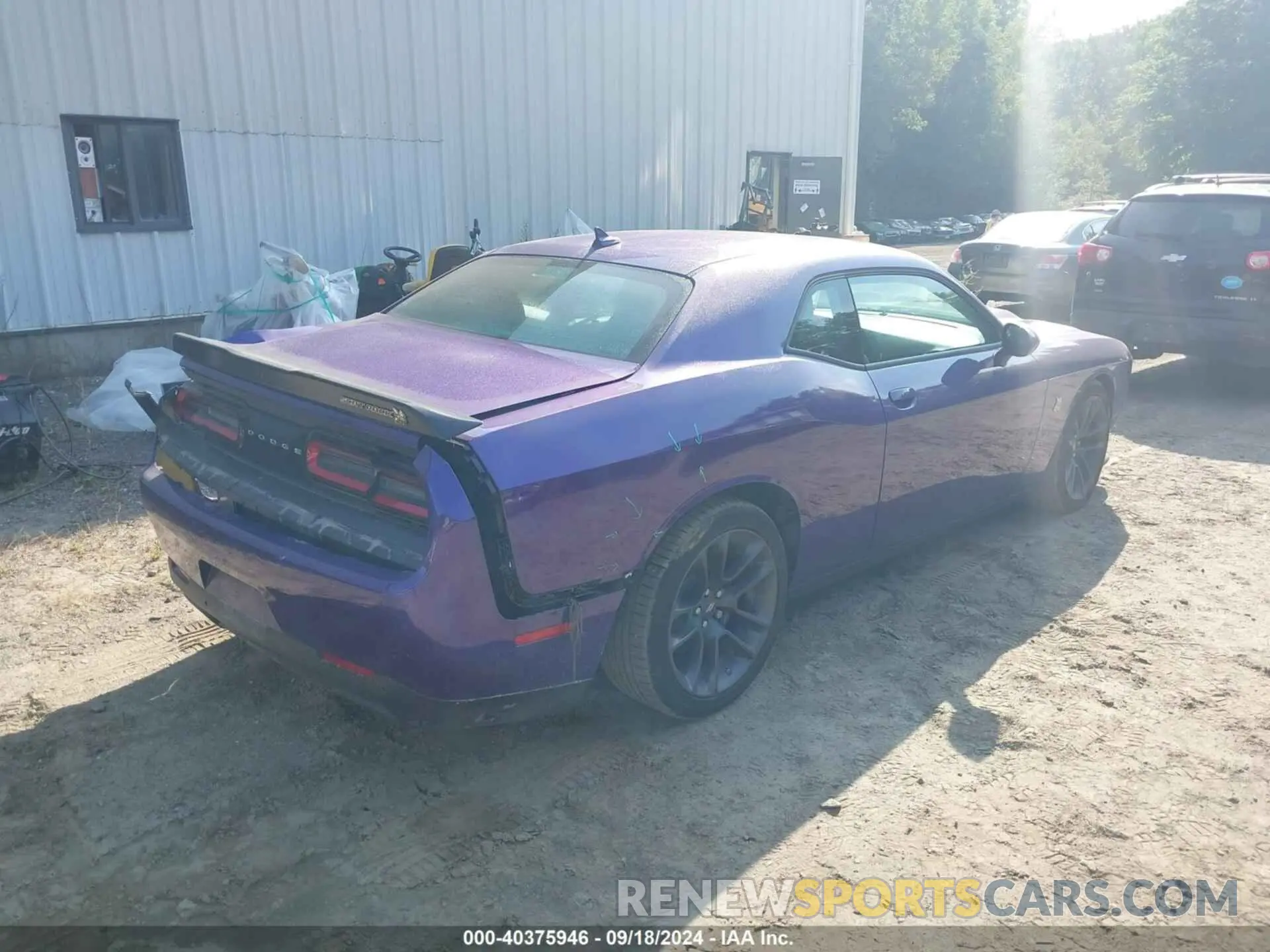 4 Фотография поврежденного автомобиля 2C3CDZFJ5PH681854 DODGE CHALLENGER 2023