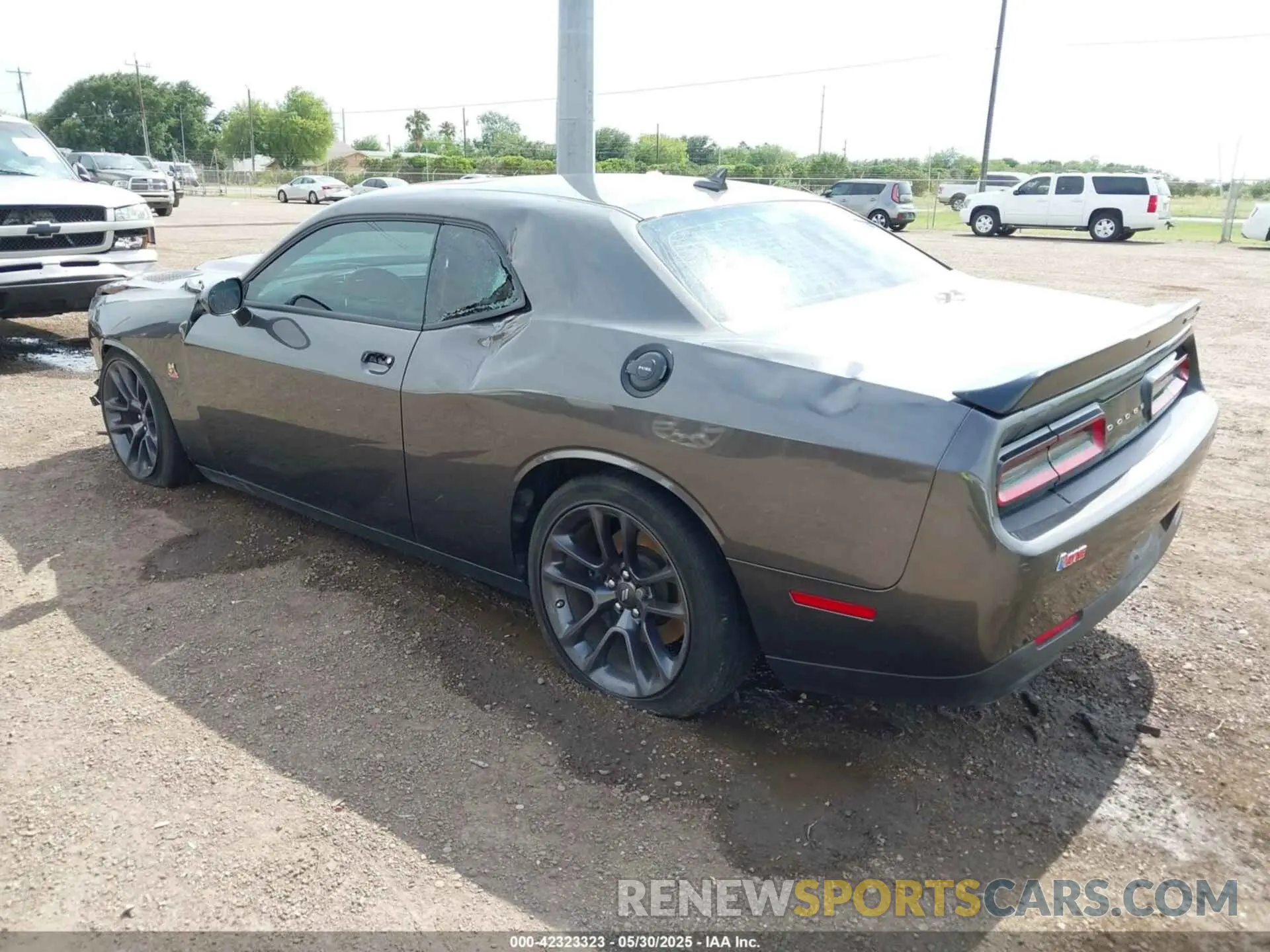 3 Photograph of a damaged car 2C3CDZFJ5PH694894 DODGE CHALLENGER 2023