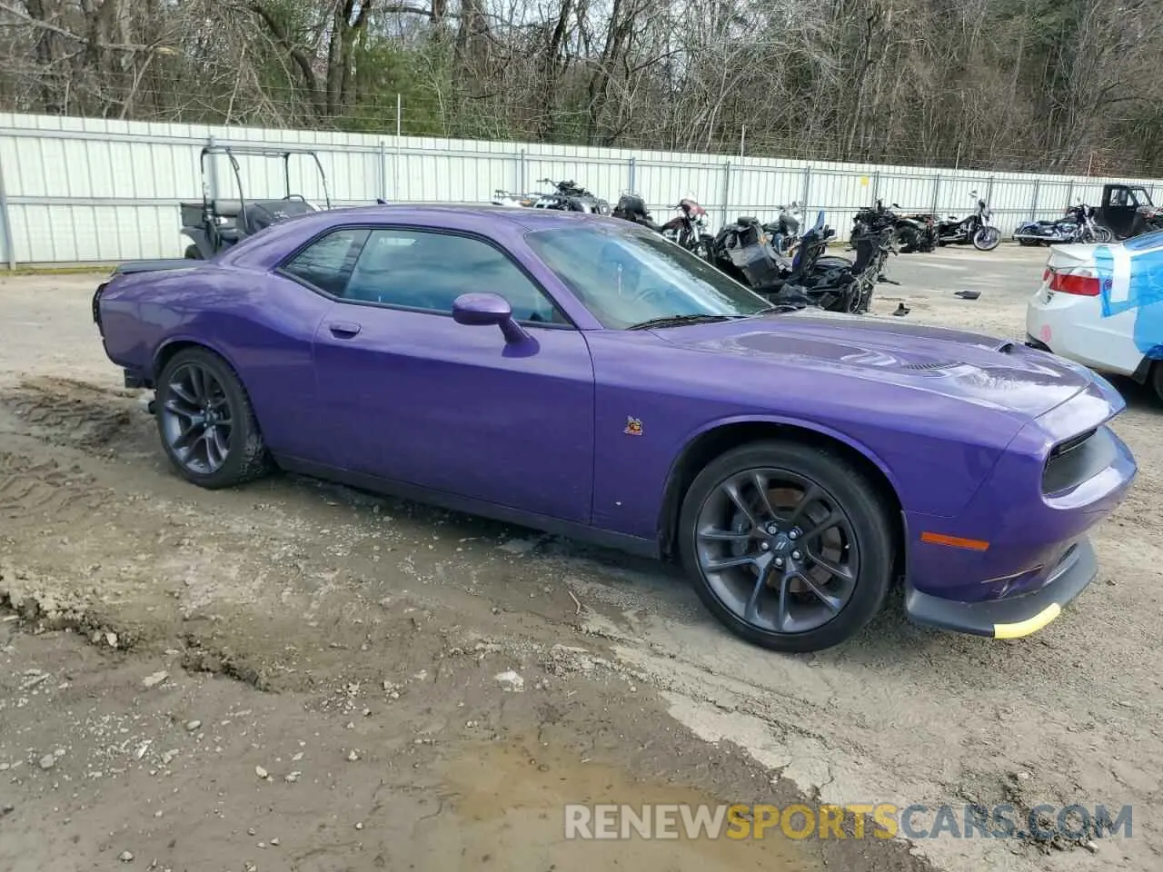 4 Фотография поврежденного автомобиля 2C3CDZFJ7PH621509 DODGE CHALLENGER 2023