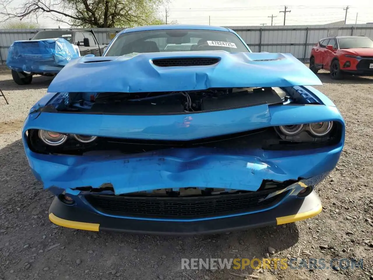 5 Photograph of a damaged car 2C3CDZFJ7PH662285 DODGE CHALLENGER 2023