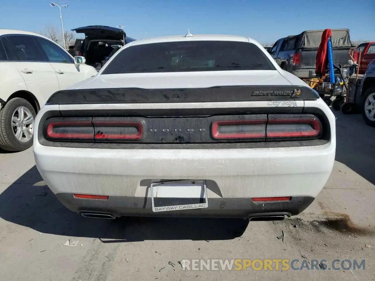 6 Photograph of a damaged car 2C3CDZFJ9PH662577 DODGE CHALLENGER 2023