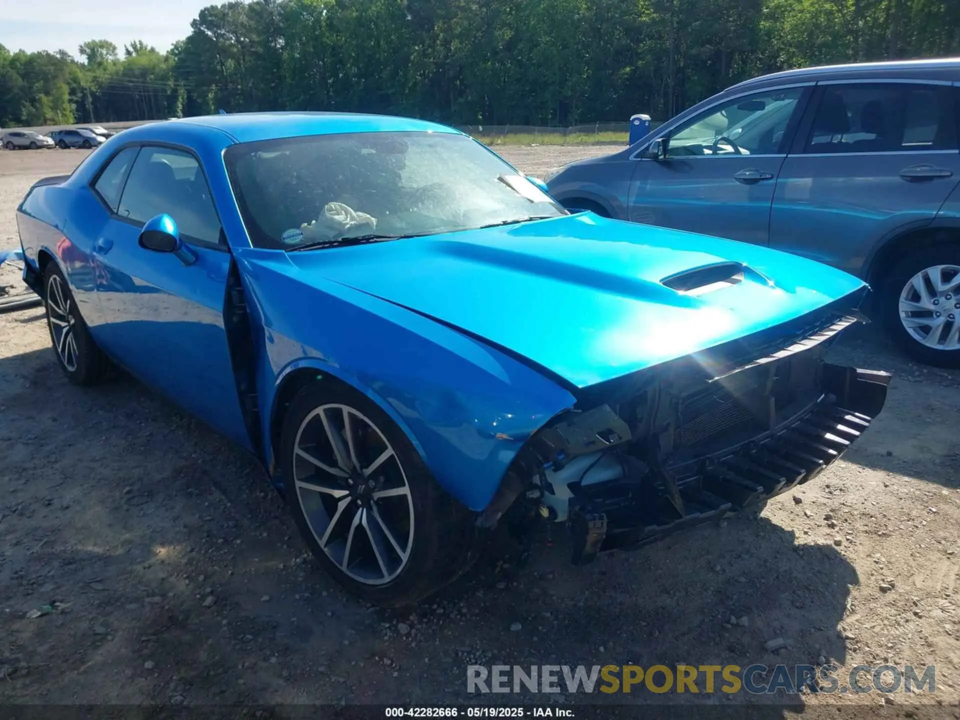 1 Photograph of a damaged car 2C3CDZJG4PH680335 DODGE CHALLENGER 2023