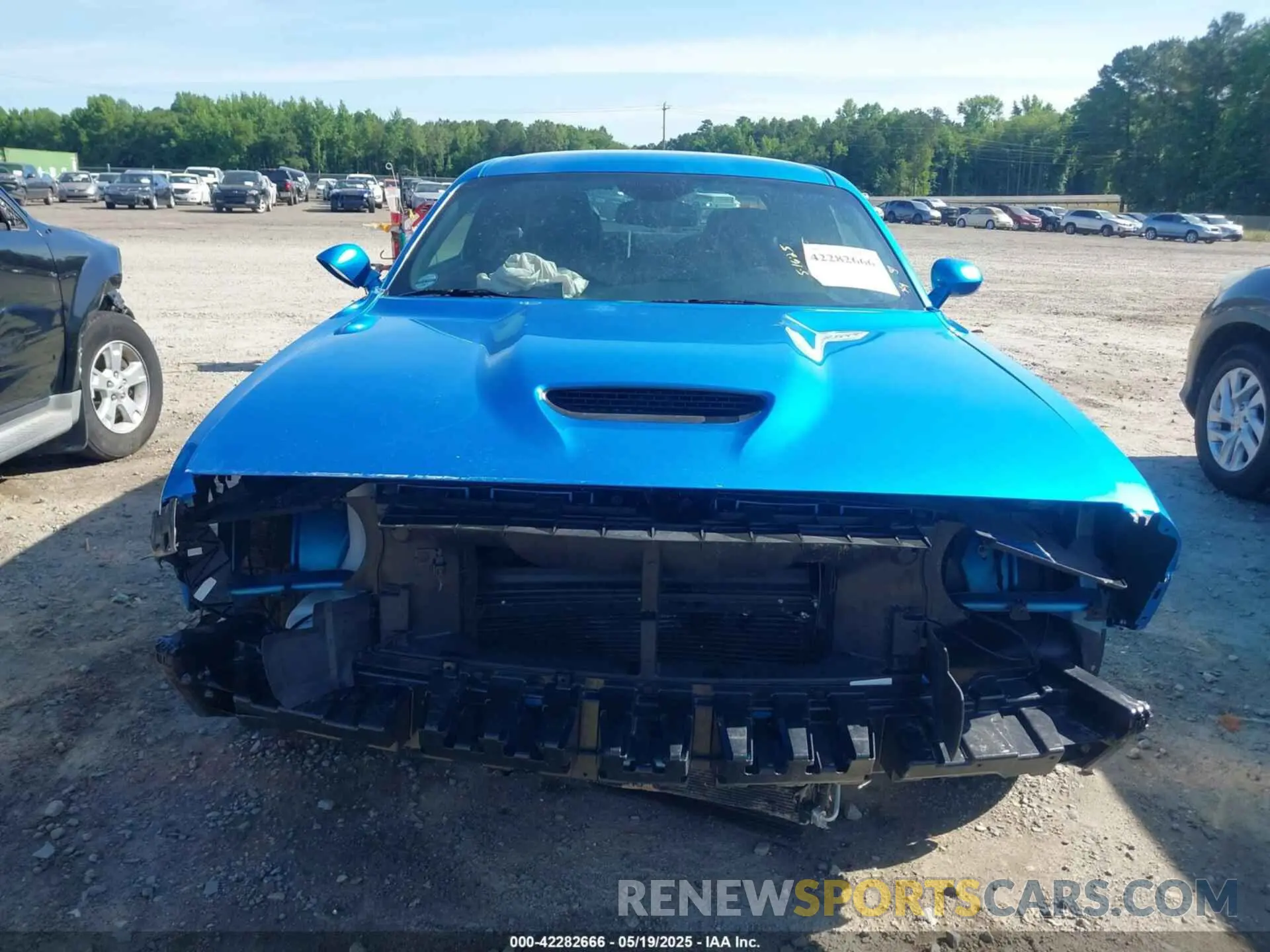 13 Photograph of a damaged car 2C3CDZJG4PH680335 DODGE CHALLENGER 2023