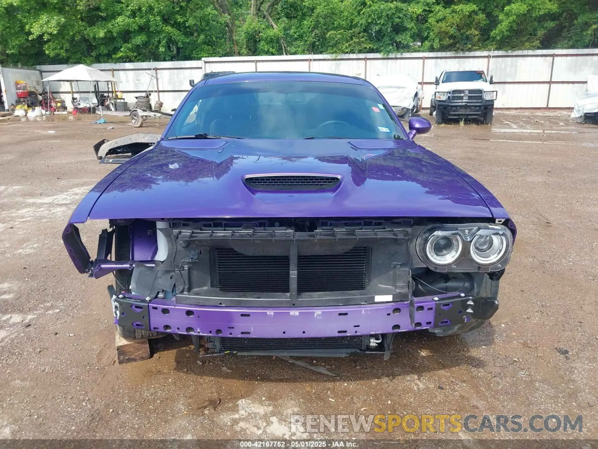 13 Photograph of a damaged car 2C3CDZJG5PH629801 DODGE CHALLENGER 2023