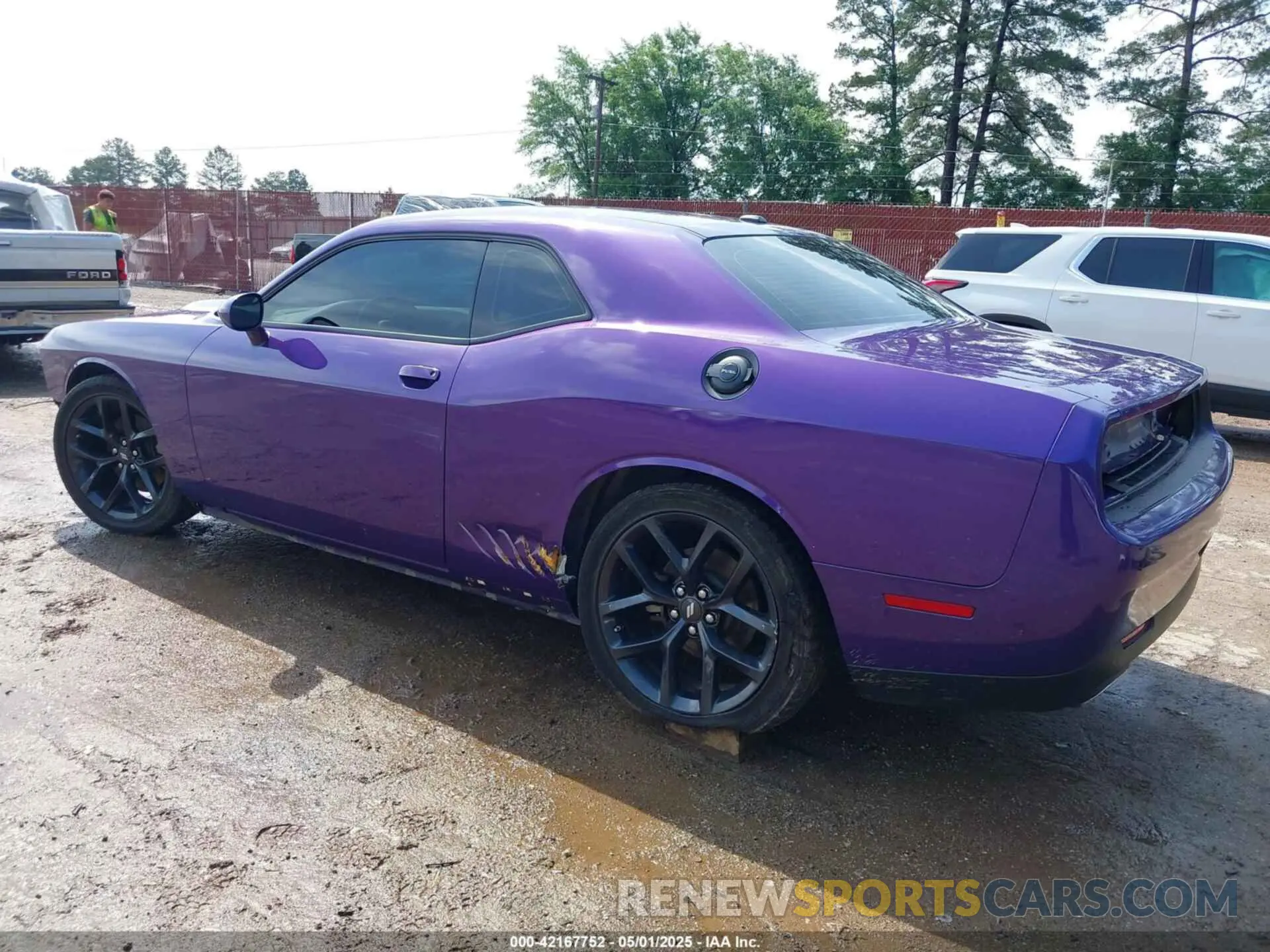 3 Photograph of a damaged car 2C3CDZJG5PH629801 DODGE CHALLENGER 2023
