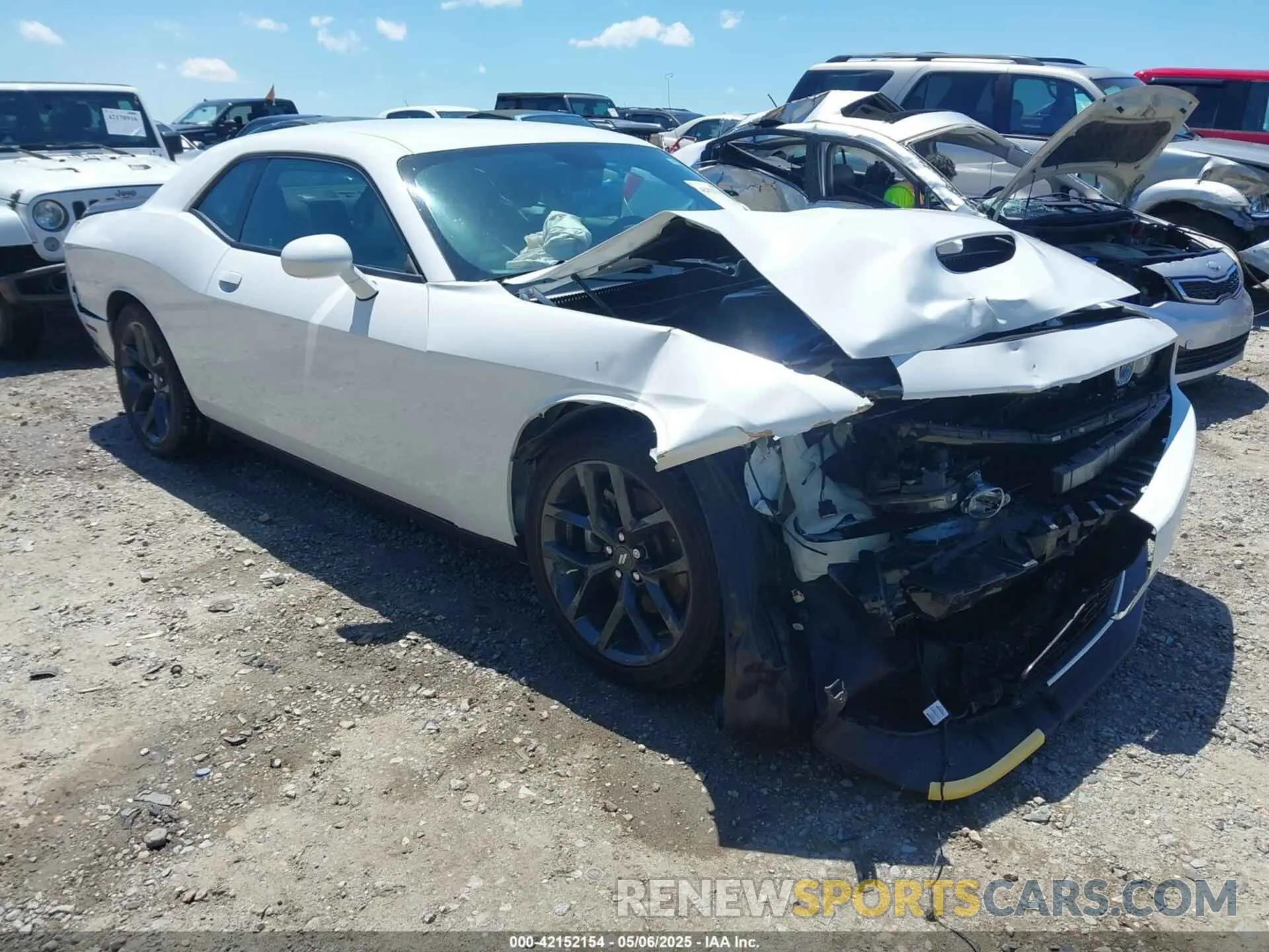 1 Фотография поврежденного автомобиля 2C3CDZJG6PH586957 DODGE CHALLENGER 2023