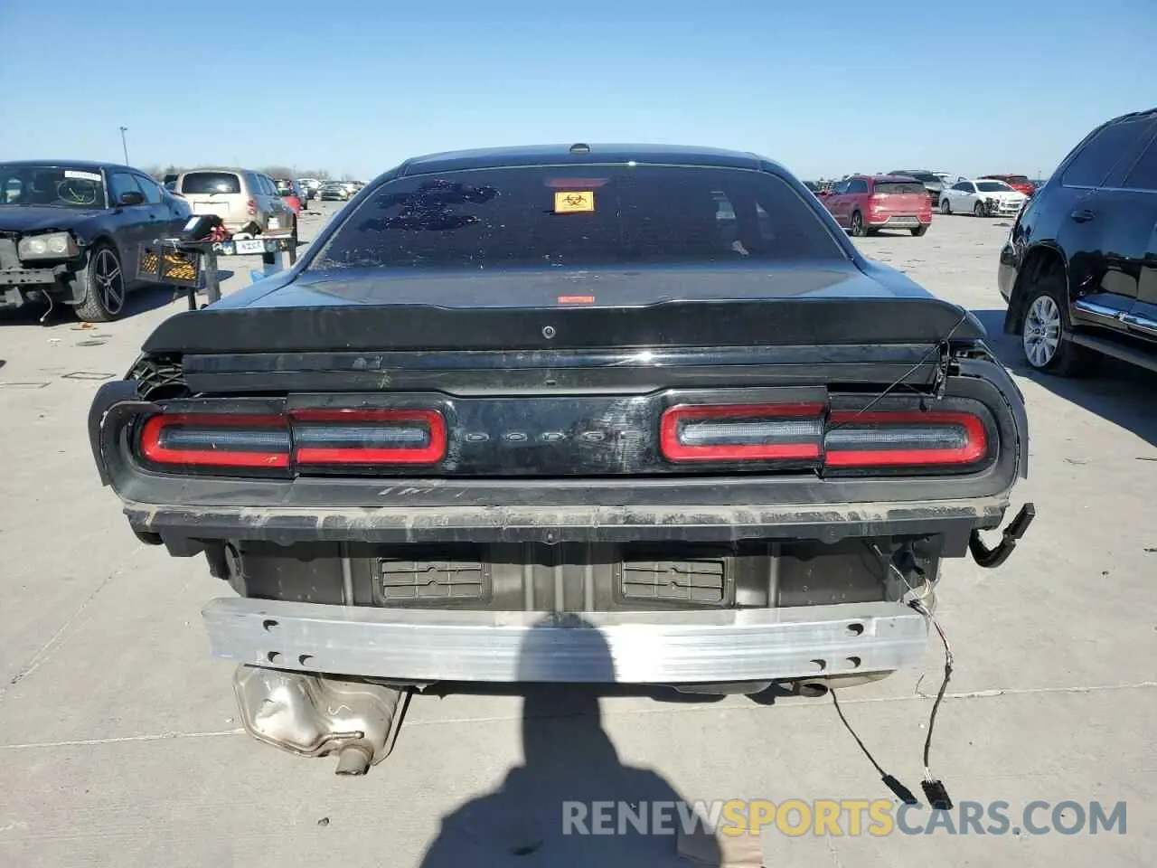 6 Photograph of a damaged car 2C3CDZJG7PH662766 DODGE CHALLENGER 2023