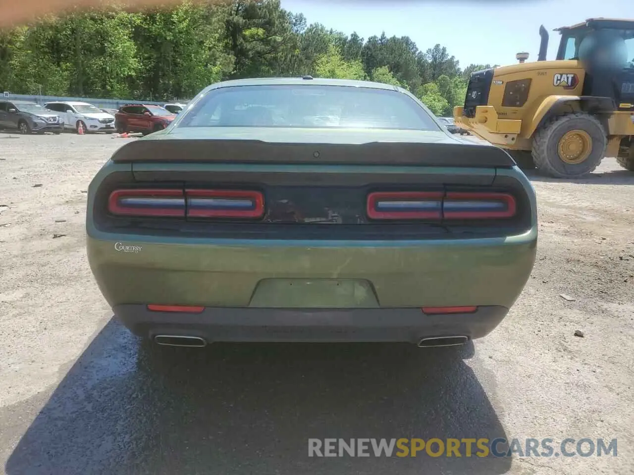 6 Photograph of a damaged car 2C3CDZJG9PH591103 DODGE CHALLENGER 2023