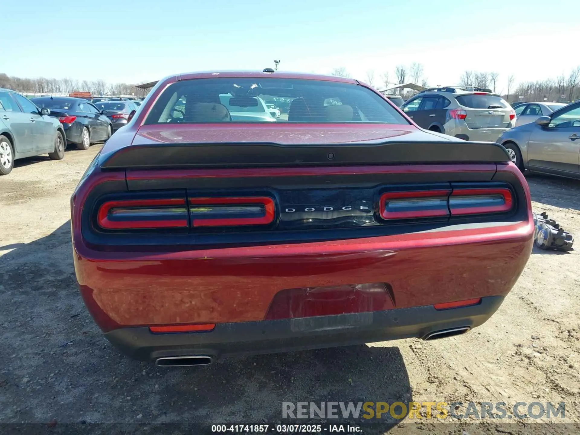 17 Фотография поврежденного автомобиля 2C3CDZJG9PH605985 DODGE CHALLENGER 2023