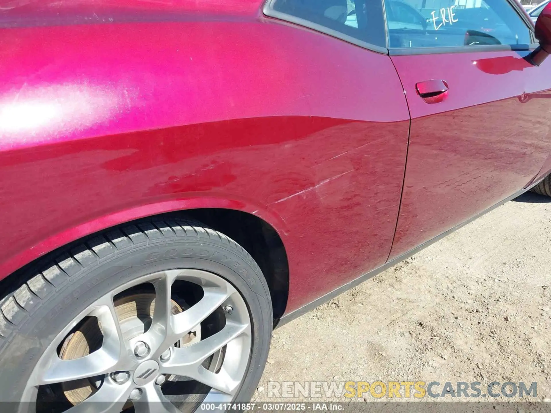 21 Фотография поврежденного автомобиля 2C3CDZJG9PH605985 DODGE CHALLENGER 2023