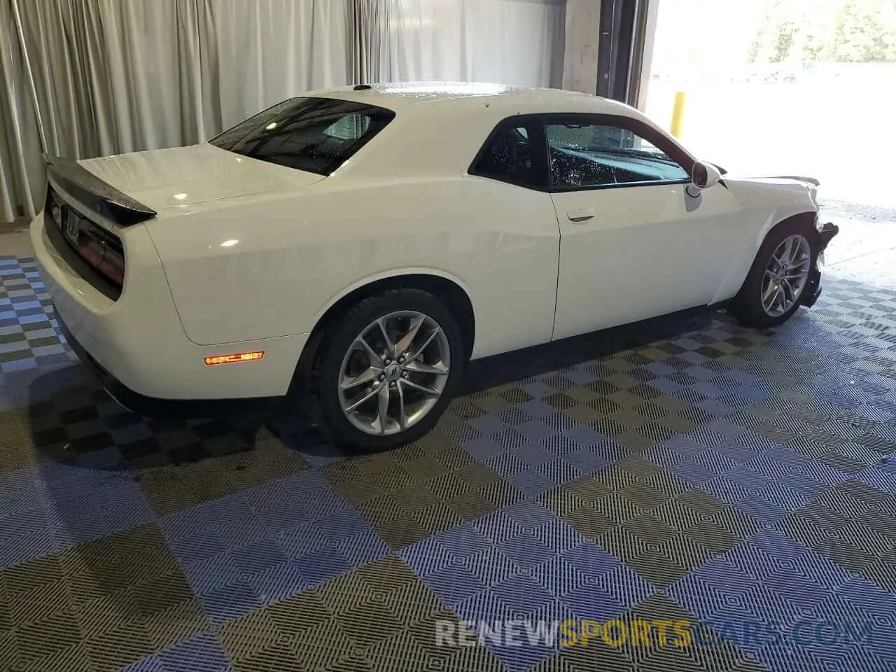 3 Photograph of a damaged car 2C3CDZKG0PH689600 DODGE CHALLENGER 2023
