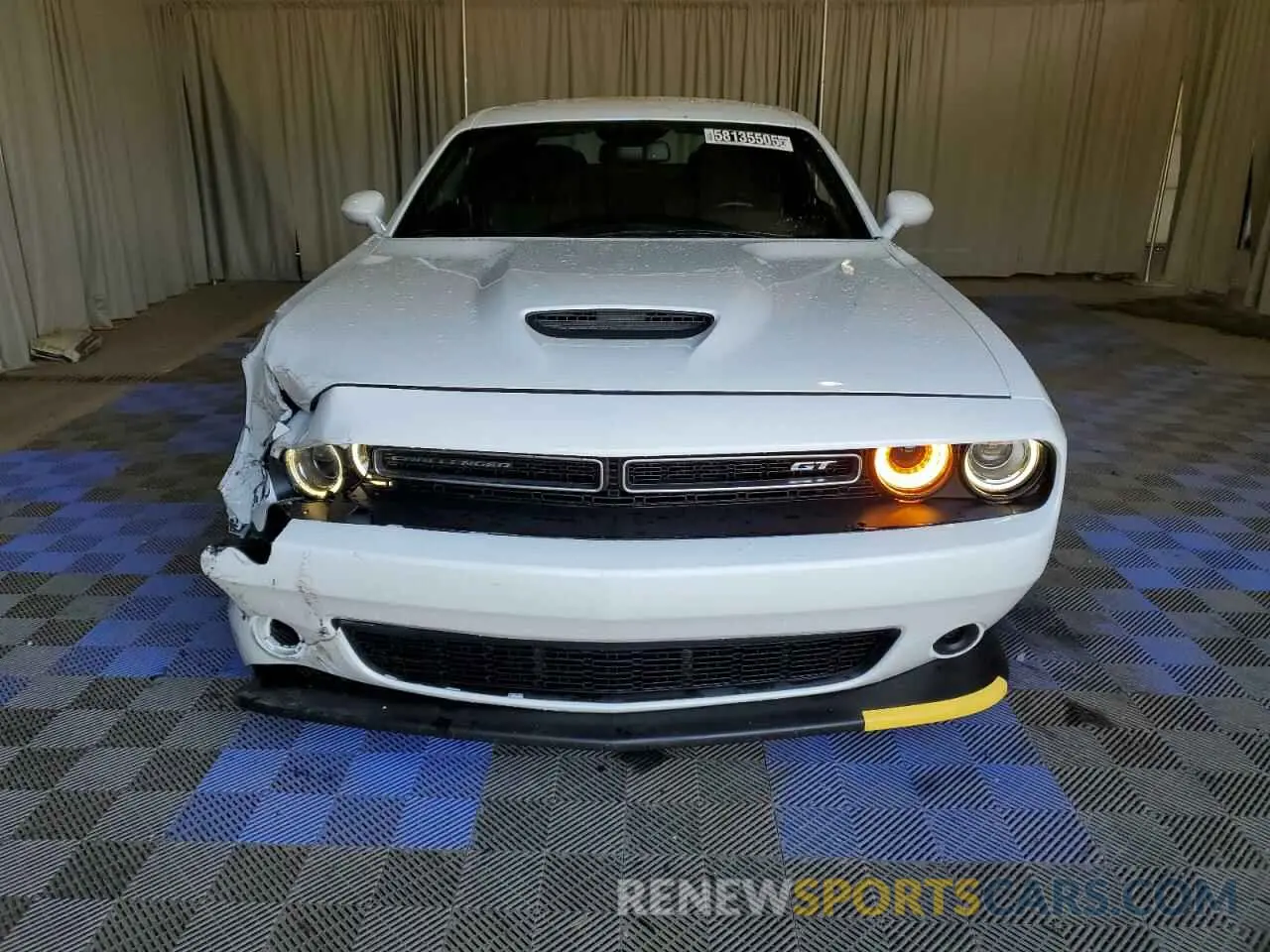 5 Photograph of a damaged car 2C3CDZKG0PH689600 DODGE CHALLENGER 2023
