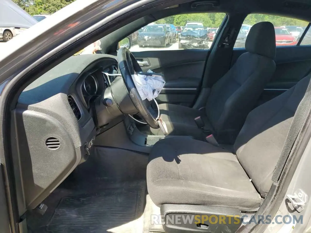 7 Photograph of a damaged car 2C3CDXAG4KH510098 DODGE CHARGER 2019
