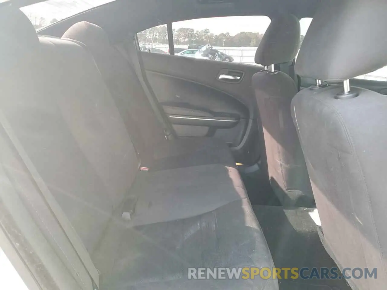 10 Photograph of a damaged car 2C3CDXAT0KH568304 DODGE CHARGER 2019