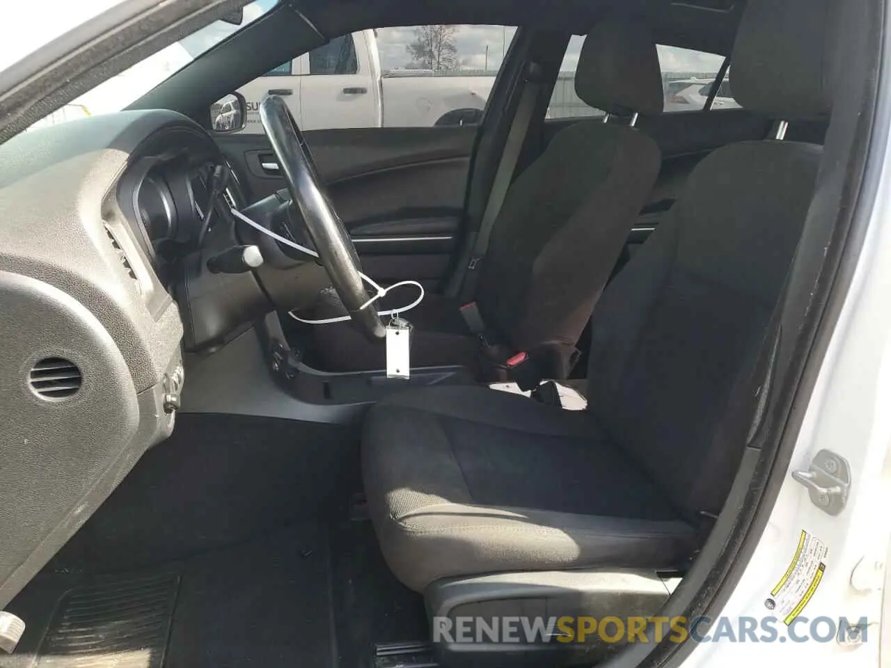 7 Photograph of a damaged car 2C3CDXAT0KH568304 DODGE CHARGER 2019