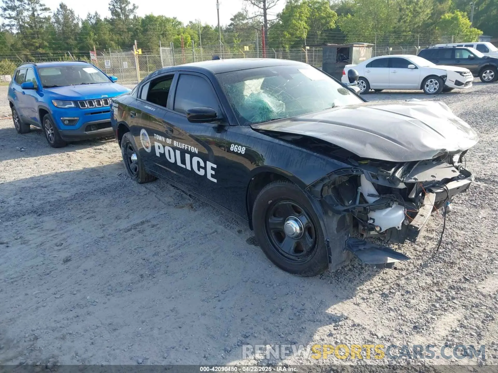 1 Photograph of a damaged car 2C3CDXAT0KH688698 DODGE CHARGER 2019
