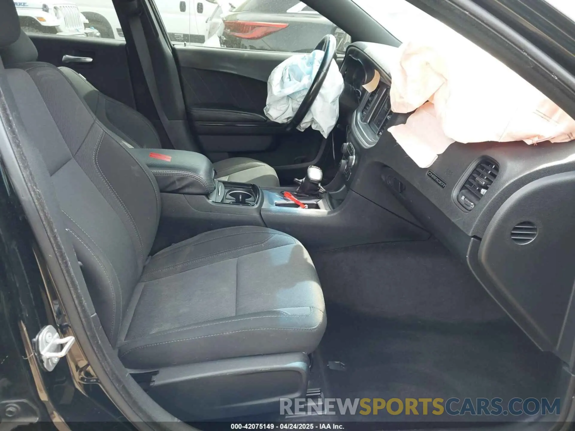 5 Photograph of a damaged car 2C3CDXBG0KH502899 DODGE CHARGER 2019