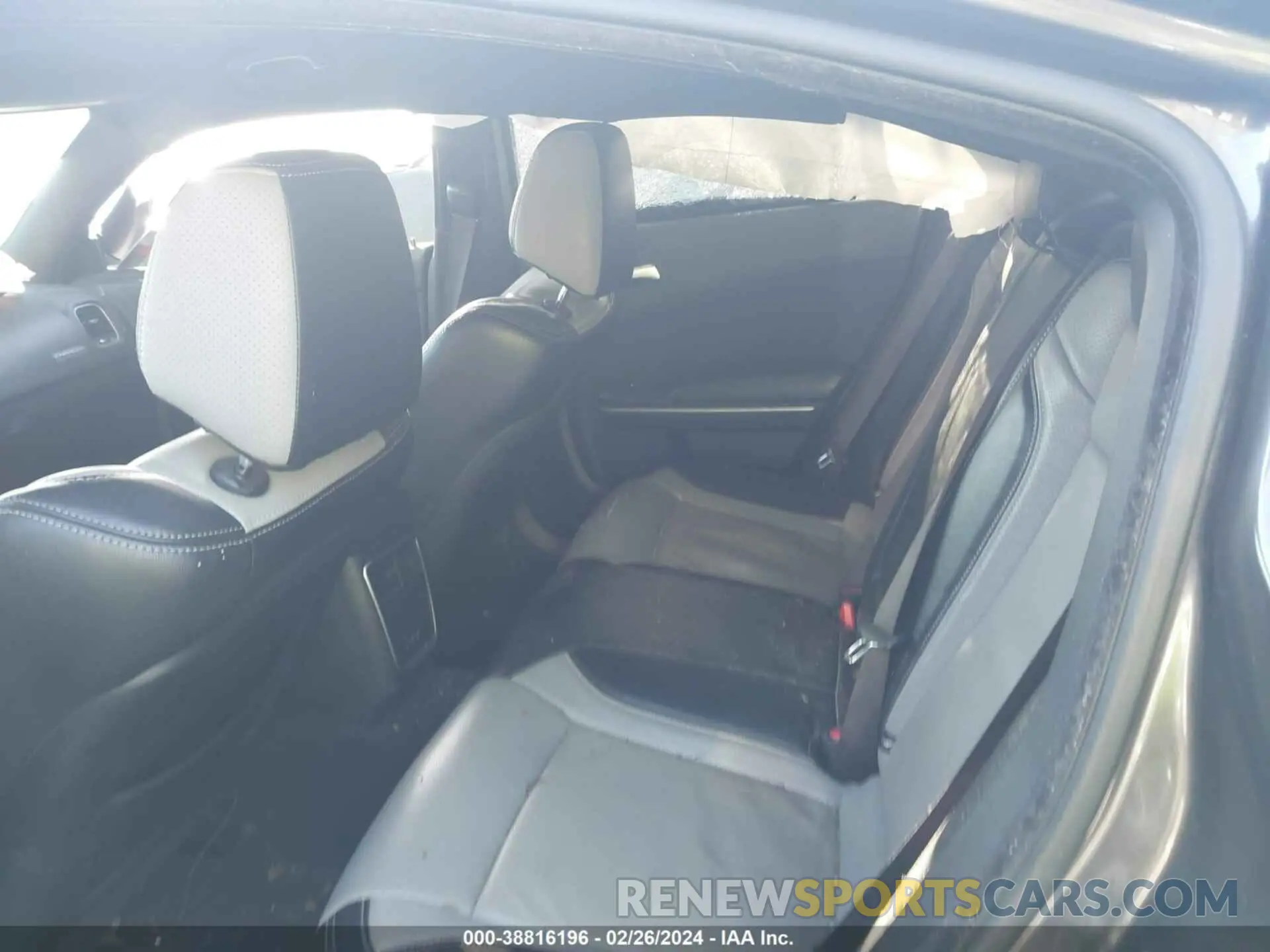 8 Photograph of a damaged car 2C3CDXBG0KH628258 DODGE CHARGER 2019