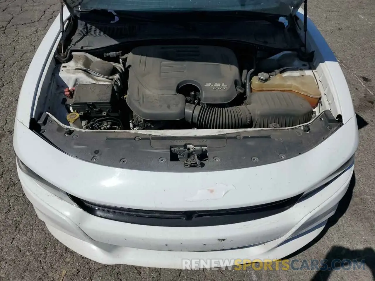 11 Photograph of a damaged car 2C3CDXBG0KH658294 DODGE CHARGER 2019