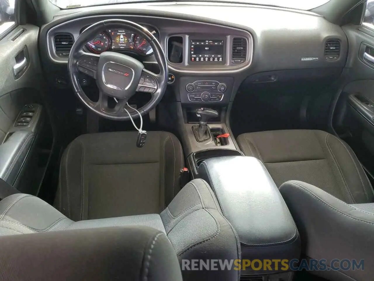 8 Фотография поврежденного автомобиля 2C3CDXBG0KH700687 DODGE CHARGER 2019