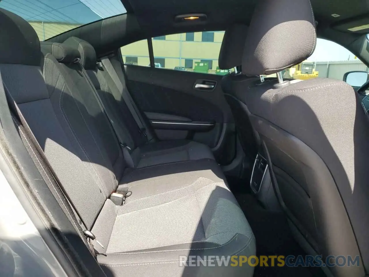 10 Photograph of a damaged car 2C3CDXBG0KH707512 DODGE CHARGER 2019