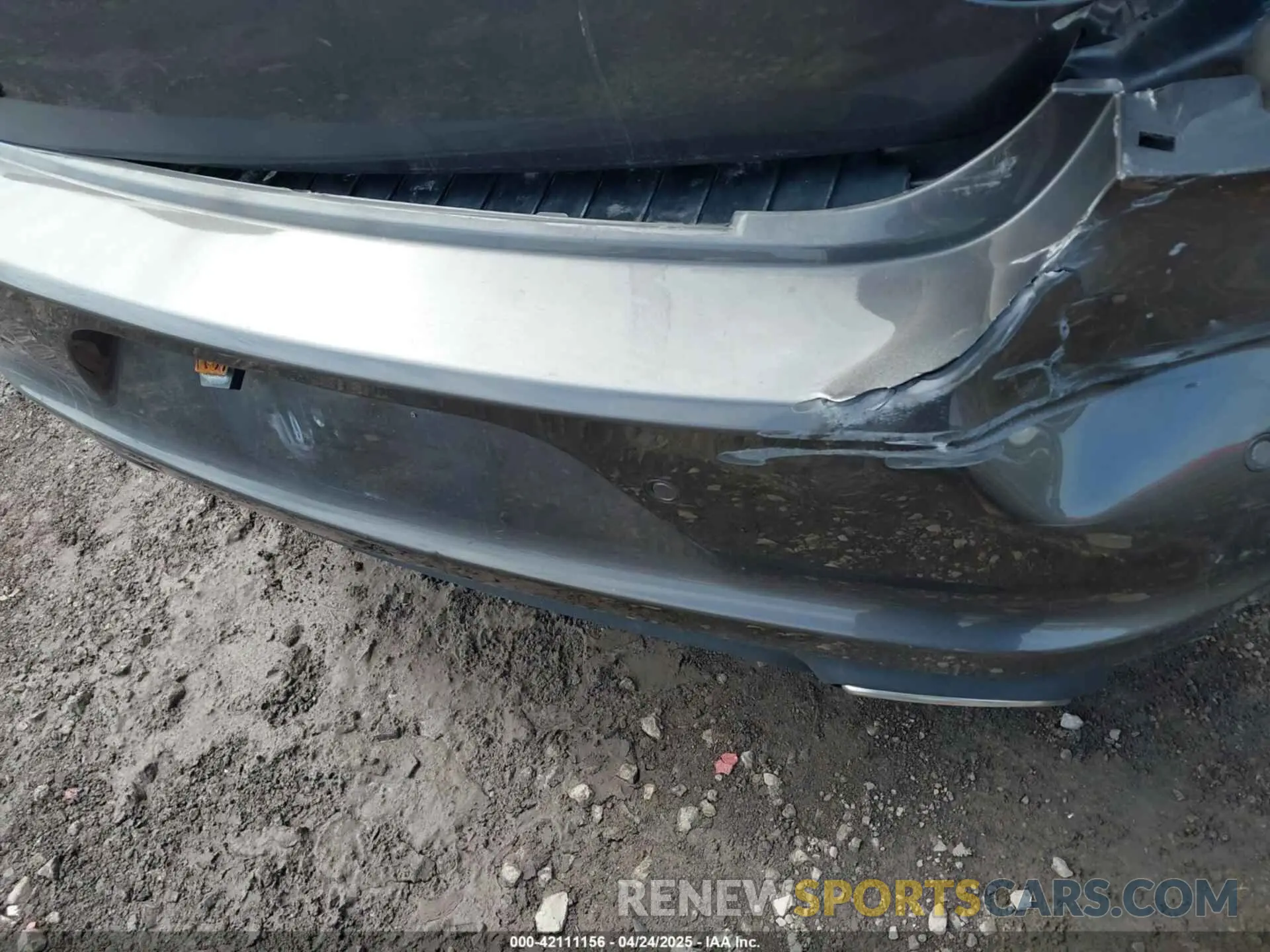16 Photograph of a damaged car 2C3CDXBG1KH589096 DODGE CHARGER 2019