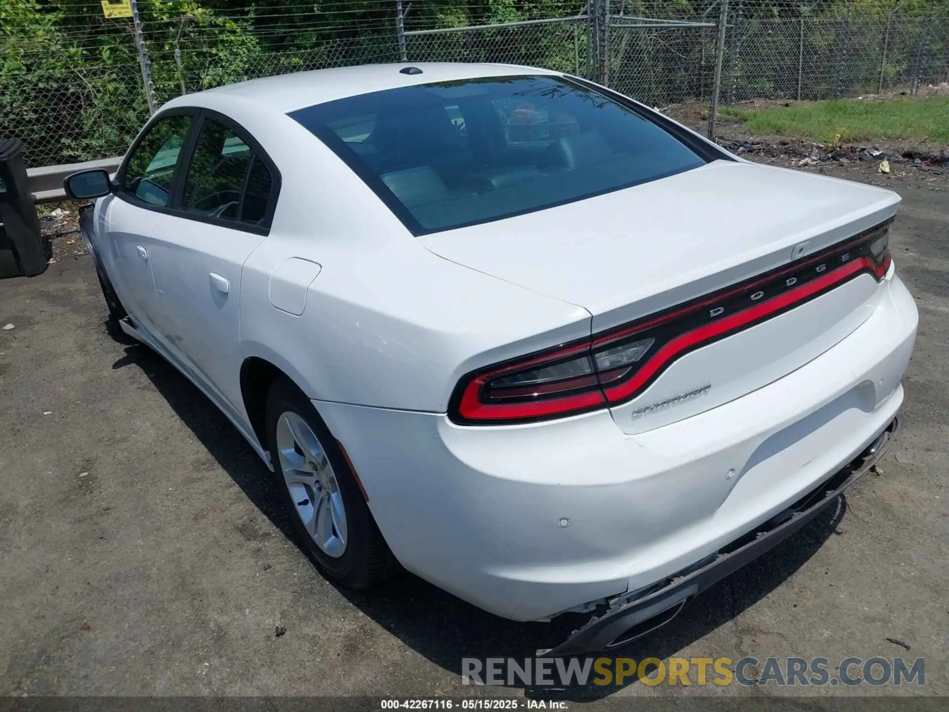 3 Фотография поврежденного автомобиля 2C3CDXBG1KH725341 DODGE CHARGER 2019